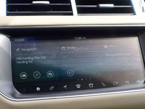 Used 2017 Land Rover Range Rover Sport HSE image 28