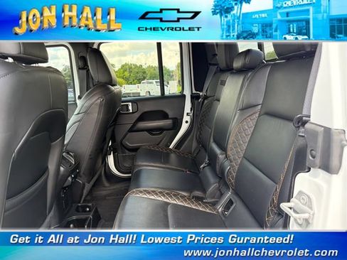 Used 2022 Jeep Gladiator Overland AWD/4WD image 20