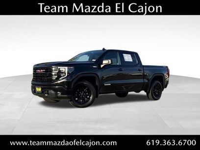 Used 2025 GMC Sierra 1500 Elevation