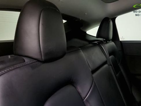Used 2020 Tesla Model Y Long Range AWD/4WD image 38