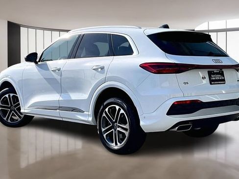Used 2025 Audi Q5 Premium w/ Convenience Package AWD/4WD image 4