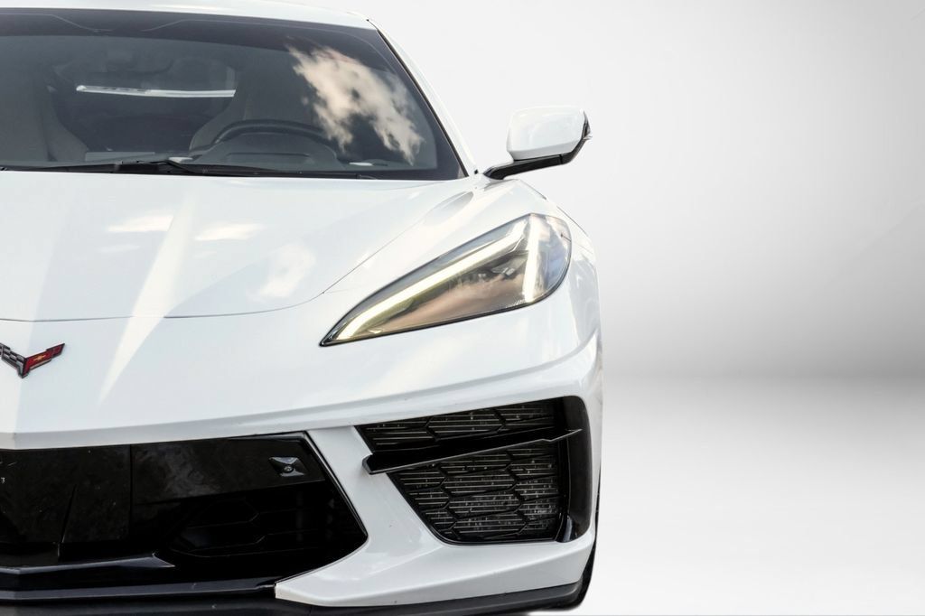 Used 2020 Chevrolet Corvette Stingray Preferred Cpe w/ 2LT Preferred Equipment Group RWD image 38