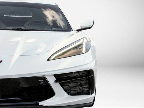 Used 2020 Chevrolet Corvette Stingray Preferred Cpe w/ 2LT Preferred Equipment Group RWD image 38