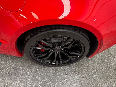 Used 2019 Chevrolet Corvette Z06 RWD image 30
