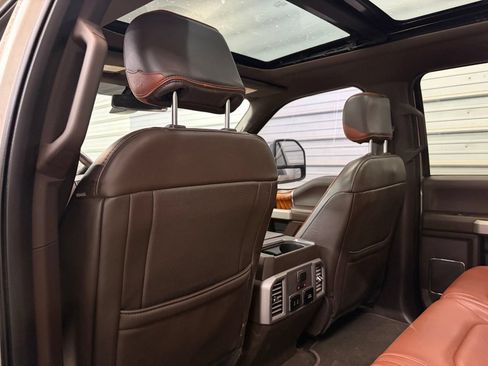 Used 2018 Ford F250 King Ranch w/ King Ranch Ultimate Package AWD/4WD image 24