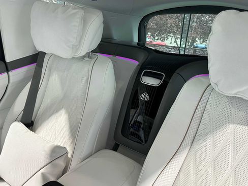 New 2025 Mercedes-Benz Maybach GLS 600 4MATIC image 23