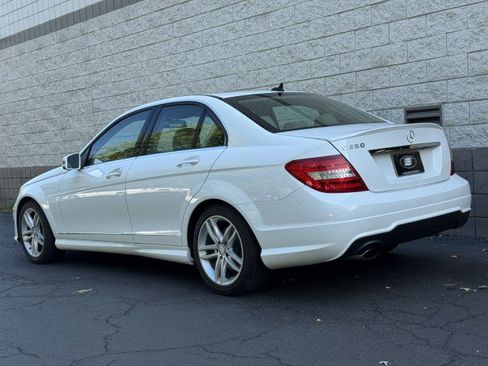 Used 2014 Mercedes-Benz C 250 Sedan image 14