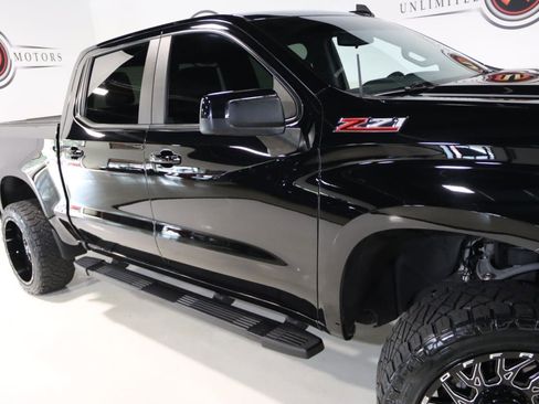 Used 2021 Chevrolet Silverado 1500 LT Trail Boss w/ Bed Protection Package image 8