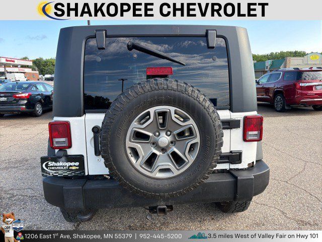 Used 2010 Jeep Wrangler Unlimited Rubicon AWD/4WD image 3
