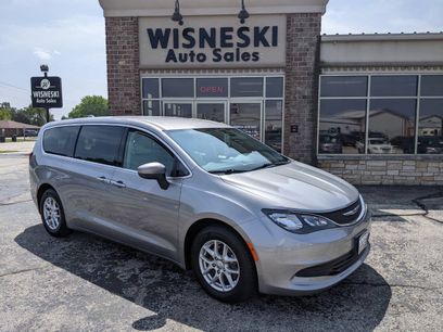 Used 2017 Chrysler Pacifica Touring