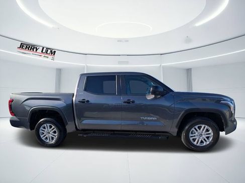 Used 2024 Toyota Tundra SR5 AWD/4WD image 2