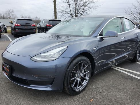 Used 2020 Tesla Model 3 Standard Range Plus image 12