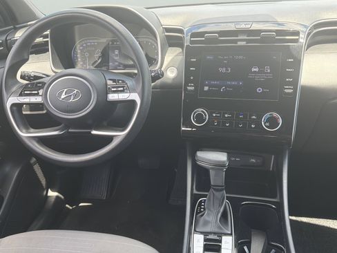 Used 2023 Hyundai Santa Cruz SEL AWD/4WD image 10