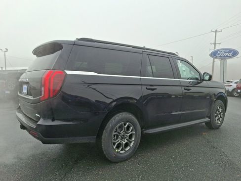 New 2026 Ford Expedition Max Active image 4