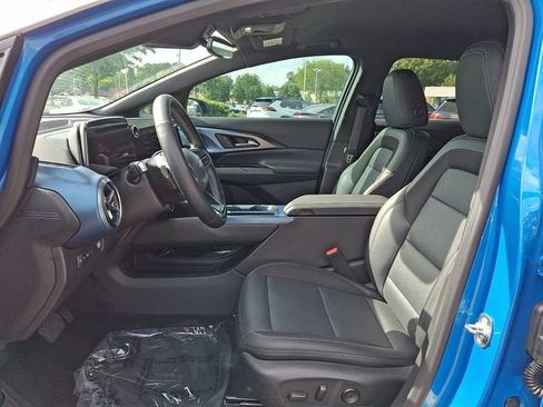 Used 2024 Chevrolet Equinox EV LT FWD image 13