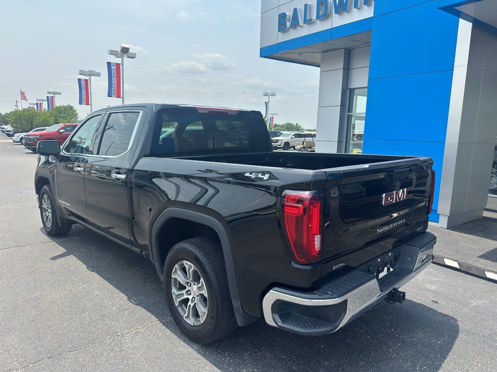Used 2024 GMC Sierra 1500 SLT AWD/4WD image 7