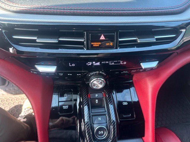 Used 2022 Acura MDX A-Spec AWD/4WD image 5