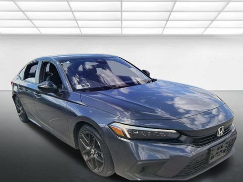 Used 2023 Honda Civic Sport image 1