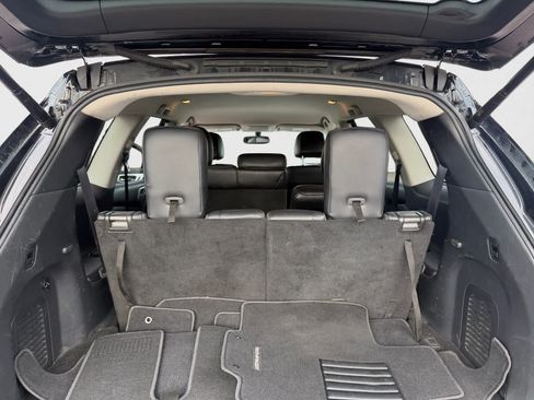 Used 2018 Nissan Pathfinder SL AWD/4WD image 23