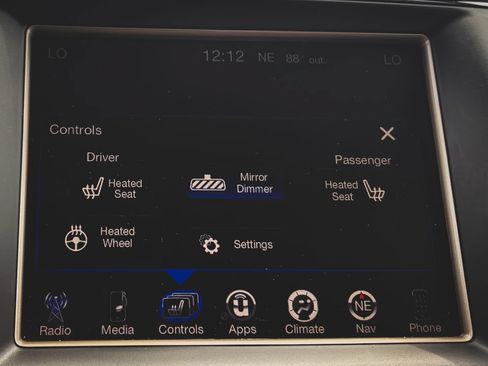 Used 2015 Jeep Grand Cherokee Limited AWD/4WD image 10