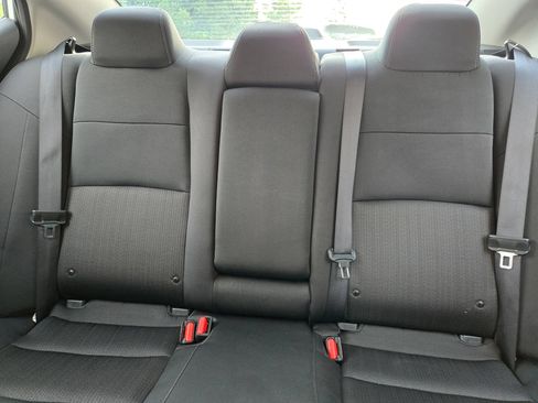 Used 2025 Nissan Altima 2.5 SV FWD image 13