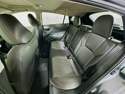 Used 2024 Subaru Crosstrek 2.0i Premium image 27