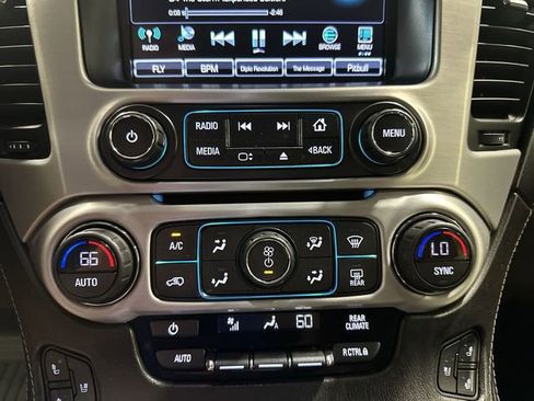 Used 2019 GMC Yukon SLT w/ Graphite Performance Edition AWD/4WD image 40
