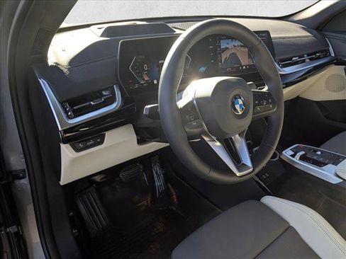 New 2026 BMW X2 xDrive28i w/ Technology Package image 3