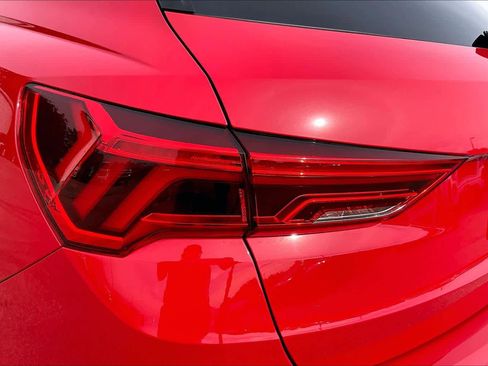 Used 2019 Audi Q3 2.0T Premium image 26