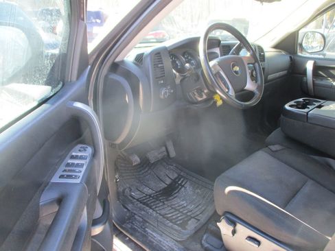 Used 2010 Chevrolet Silverado 1500 LT w/ Power Pack Plus image 11