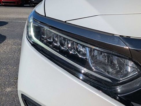 Used 2020 Honda Accord Sport image 10