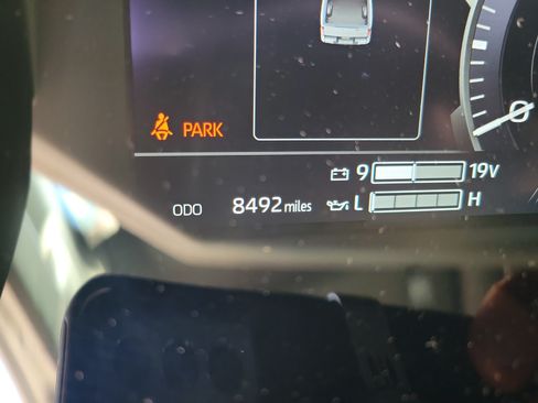 Certified 2025 Toyota Tundra Platinum AWD/4WD image 15
