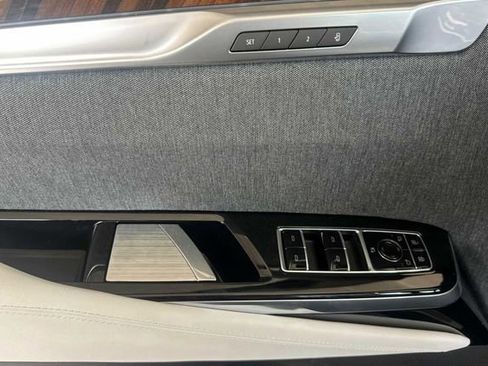 New 2026 Cadillac Escalade Platinum Sport w/ LPO, ONYX Package AWD/4WD image 11