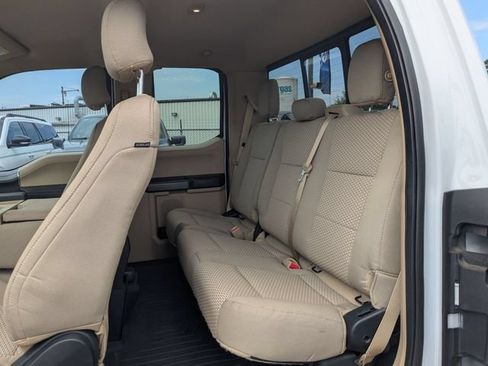 Used 2016 Ford F150 XLT w/ Equipment Group 301A Mid RWD image 22