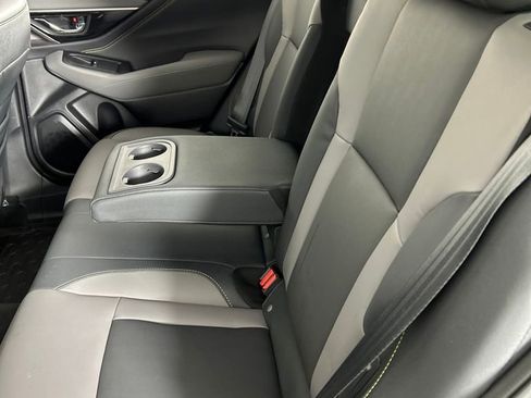 Used 2025 Subaru Outback Onyx Edition AWD/4WD image 17