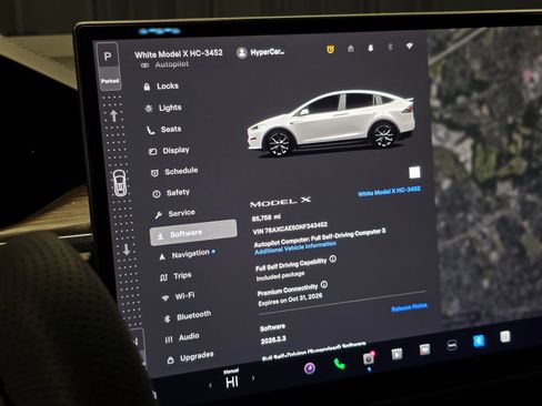 Used 2022 Tesla Model X image 61