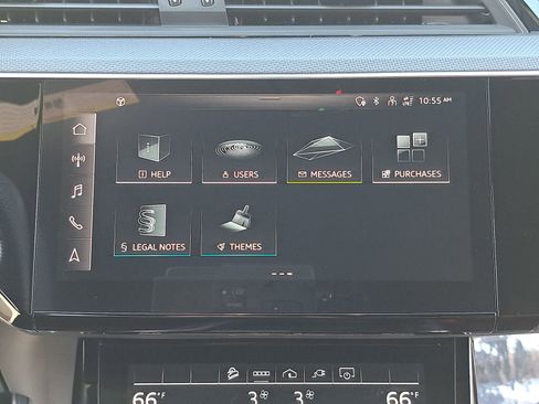 Used 2024 Audi SQ8 e-tron Premium Plus w/ Black Optic Package image 25