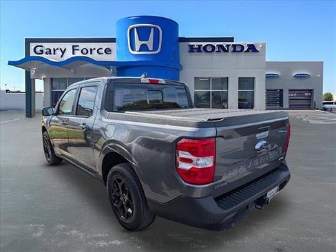 Used 2022 Ford Maverick Lariat w/ Lariat Luxury Package image 3