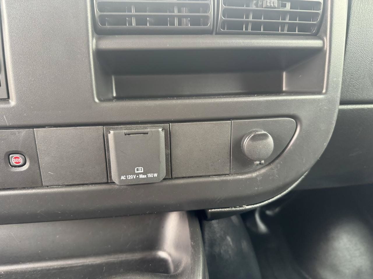 Used 2025 GMC Savana 2500 w/ Driver Convenience Package RWD image 30