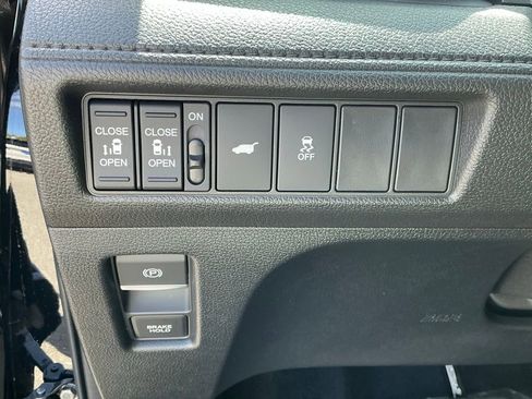 New 2026 Honda Odyssey EX-L image 26