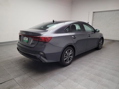 Used 2023 Kia Forte LXS image 9