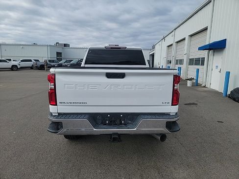 Used 2024 Chevrolet Silverado 2500 LTZ image 4