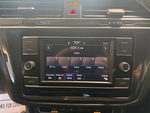 Used 2023 Volkswagen Tiguan S image 17