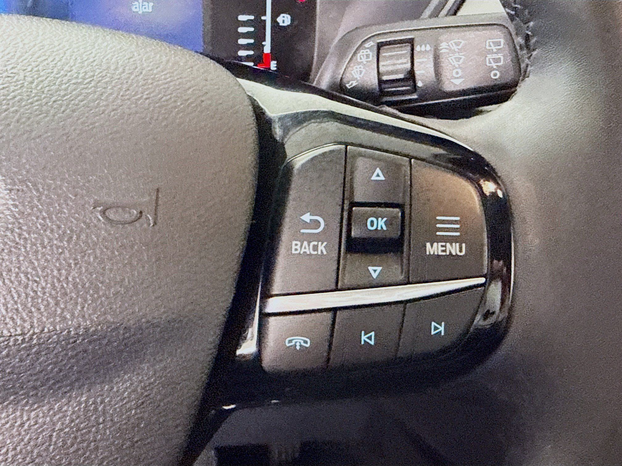 Used 2023 Ford Escape Active AWD/4WD image 15