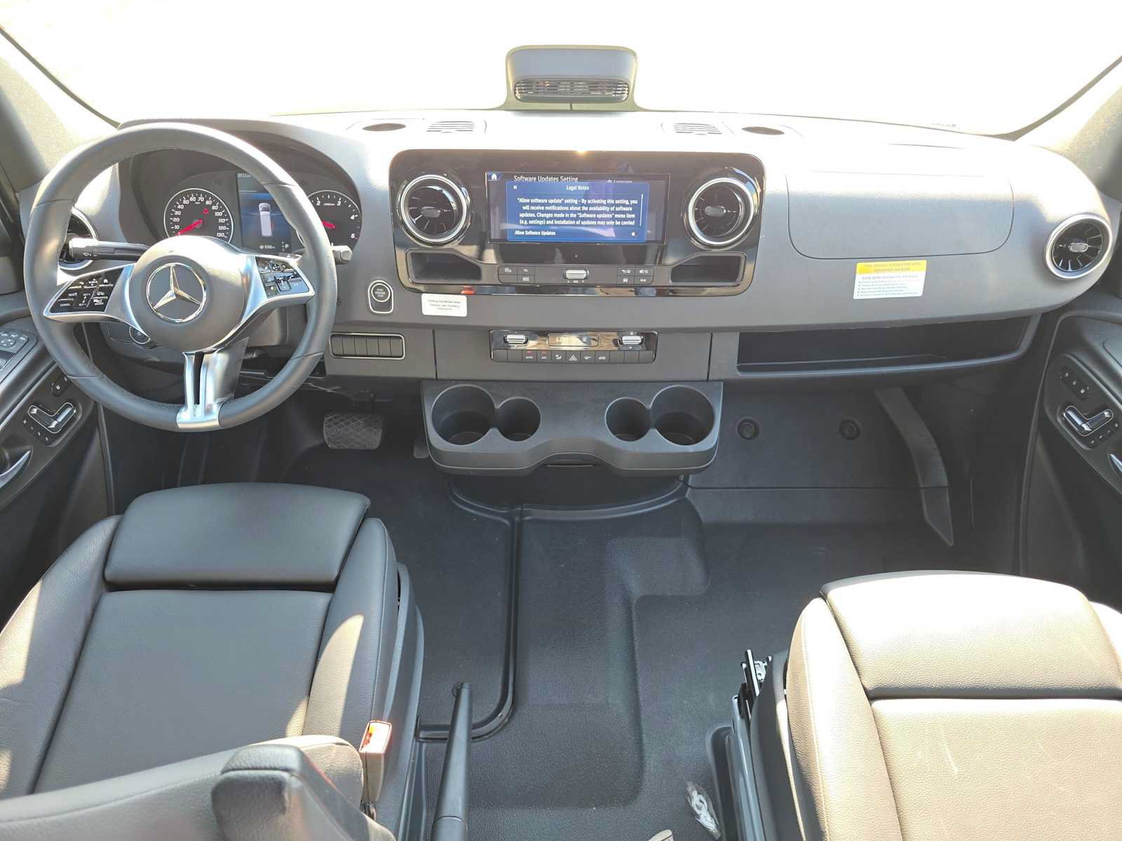 Used 2026 Mercedes-Benz Sprinter 2500 image 17