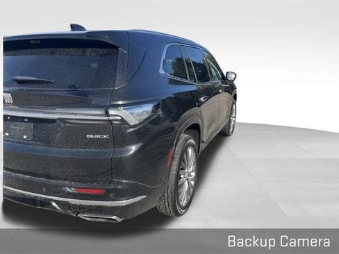 Used 2026 Buick Enclave Avenir w/ Super Cruise Package FWD image 9