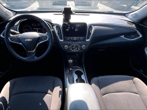 Used 2020 Chevrolet Malibu RS FWD image 7