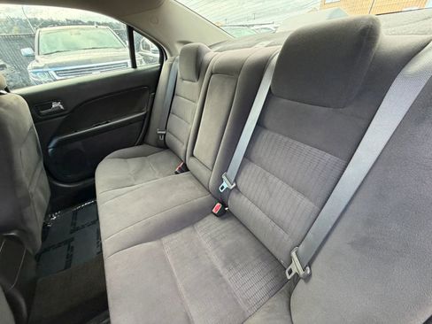 Used 2009 Ford Fusion SE FWD image 23