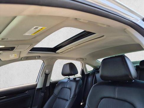 Used 2024 Honda Civic Touring image 21