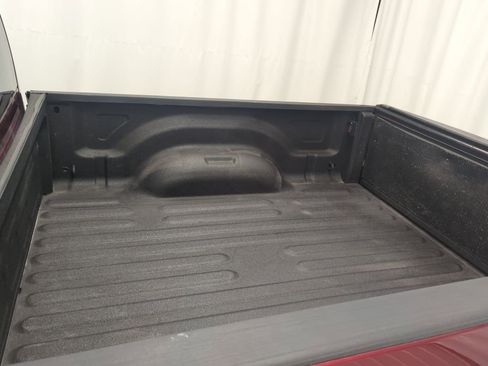 Used 2017 RAM 1500 Laramie w/ Convenience Group AWD/4WD image 9